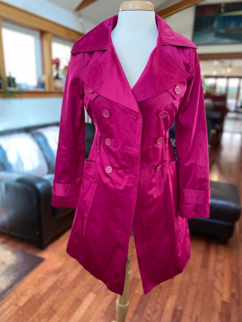 Bebe magenta hot pink A-line satin trench coat, size S